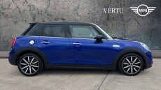 MINI Hatchback 2.0 Cooper S Exclusive 5dr [Comfort/Nav Pack] Petrol Hatchback